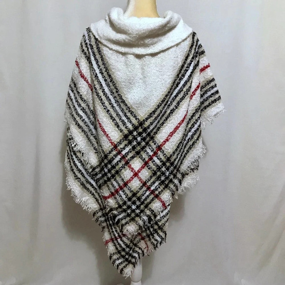 Accessory St NWOT Knit Variegated Stripes Poncho-Ruana for Women OS - Picture 7 of 9